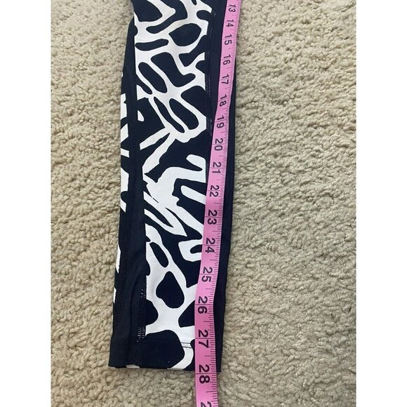 Nike Womens Leggings Size S Black White Printed Mesh Full Length Graphic - Picture 9 of 10